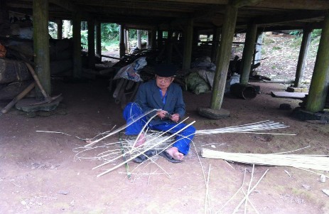 Ảnh 16 Nghề thủ công của người Mường tại tại xã Bắc Sơn huyện Kim Bôi 10