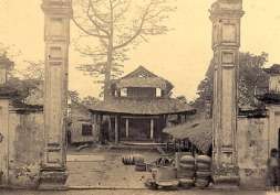 3 2 4 Ảnh 1 Chợ bán kim chỉ Ảnh 2 Chợ bán thuốc Nam Ảnh 3 Chợ bán đồ 3