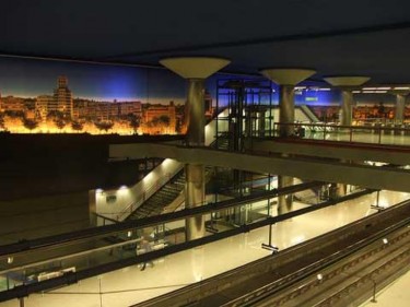 Hình 1 14 M t tuyến đường t u điện ngầm tại Thủ đô Madrid Nguồn Sưu tầm 4