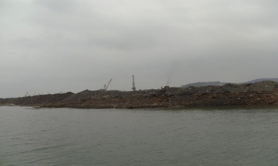 San lấp mặt bằng không có kè vây tại khu đô thị Cao Xanh – Hà Khánh năm 2013 2