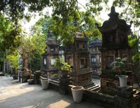 Chùa Hoàng Ân Hình 3 3 Một số di tích lịch sử nổi tiếng xung quanh Hồ Tây 3