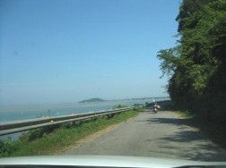 Đoạn tuyến đi sát Phá Tam Giang Một số hình ảnh khảo sát tuyến đường Hồ 8