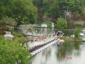 Hình 1 14 Hồ Long Ẩn Hình 1 15 Du khách vui chơi Hình 1 16 Làng nghề đá Bửu Long 15