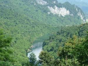 Phụ lục 5 Bảng hỏi phỏng vấn sâu Áp dụng cho 4 trưởng bản nghiên cứu và 10