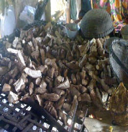 Sấy khô sắn trên giàn bếp Sấy khô ngô trên giàn bếp Phụ lục 18 Một số 9