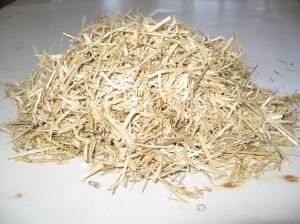 Hình 3 4 Sinh khối sau khi đươc cắt nho ̉ Hình 3 5 Sinh khối sau khi tiền xư 1