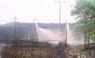 Hình 3 6 Vòi phun hoạt động ở bunke nhận than 3 6 1 5 Xử lý bụi tại nhà 1