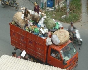 Ảnh chụp tại đường Đinh Đức Thiện H Bình Chánh 1 2011 Ảnh chụp tại 2