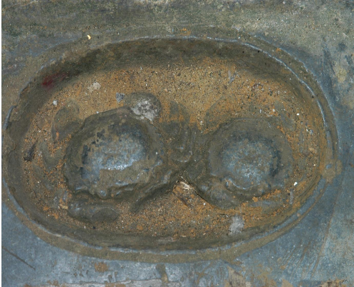 Ảnh 14 Trang trí hình cua chuột rắn trên đế bia Thiên Trù tự bi ký 10