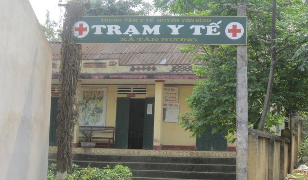 H4 Trạm y tế xã Tân Hương 3 2013 Ảnh Đỗ Văn Kiên H5 Phụ nữ Dao Quần 6