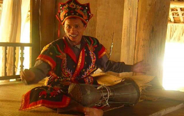 H11 Thầy cúng Ảnh Báo Yên Bái H12 Người thụ lễ trong lễ cấp sắc Ảnh 3