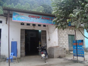 Hình 21 22 23 Một số hình thức kinh doanh dịch vụ tại thôn Bản Thẩu hiện 11