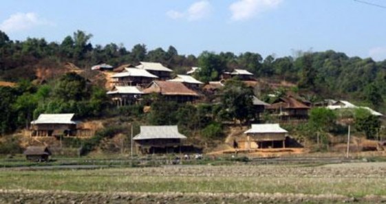 Bản của người Thái ở Tây Bắc Nguồn http images google com vn imgres imgurl http 5