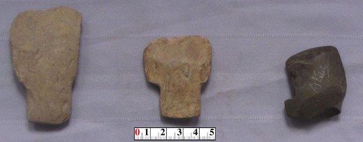 Bản ảnh 2 Một số rìu bôn đá phát hiện ở huyện A Lưới Nguồn Tác giả 2