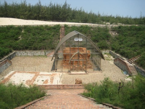 Bản ảnh 7 Tổng thể tháp Phú Diên nhìn từ phía Đông Nguồn Tác giả Bản 5