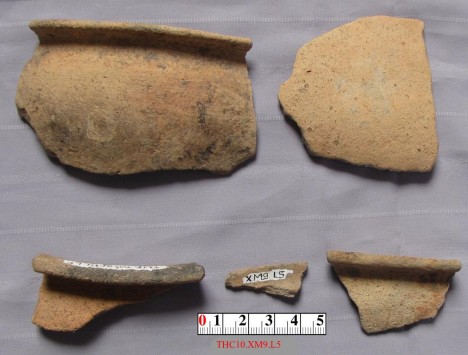 Bản ảnh 60 Gốm Champa tại phát hiện tại thành cổ Hóa Châu Nguồn Tác giả 2