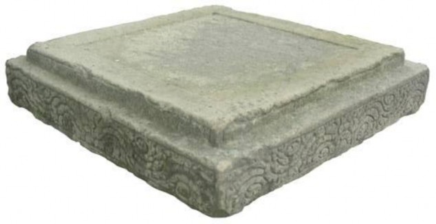 Bản ảnh 112 Bệ thờ Thế Chí Tây Nguồn TTBTDTCĐ Huế Bản ảnh 113 Bệ thờ 1