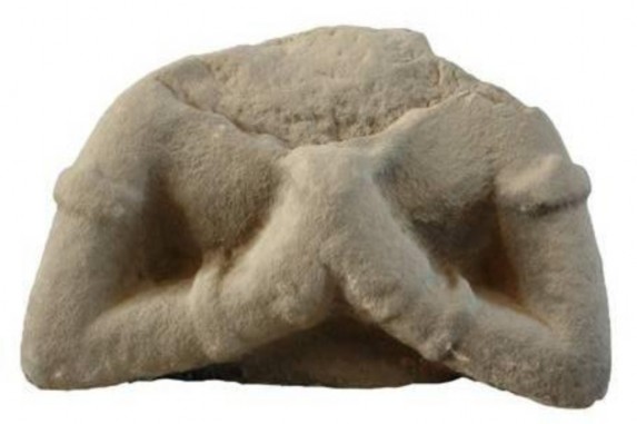 Bản ảnh 123 Phù điêu đạo sư Bàlamôn Rsi Linh Thái 1 Nguồn Lê Duy Sơn 3