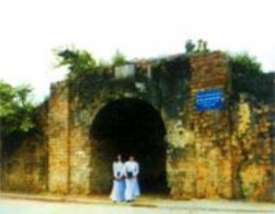 Thành cổ Tuyên Quang Nguồn http www vietnamtourism com vn Bản đồ Việt Nam 1829 Vua 6