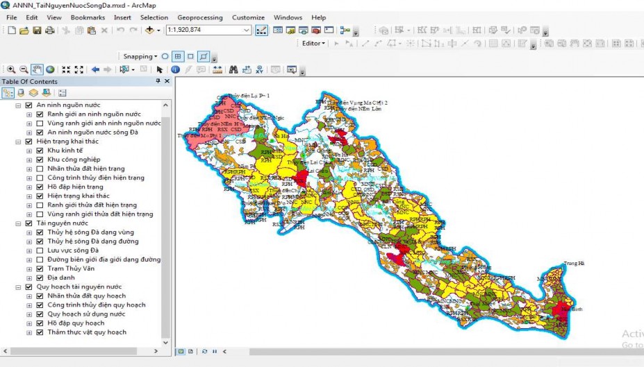 Hình 3 27 Hiển thị CSDL tài nguyên nước trên dòng chính sông Đà trên file trình 1