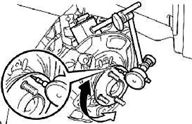 Hình 31 118 Kiểm tra độ dơ bánh xe Kiểm tra độ rơ moay ơ cầu xe Dùng đồng 9