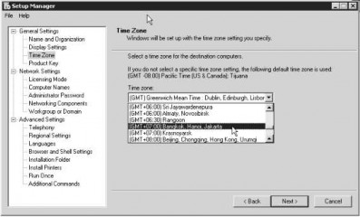 Hình 1 52 Thiết lập múi giờ Tại mục Product Key điền CD Key vào trong 5 ô 15