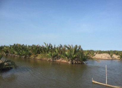 Hình 4 5 Mô hình 2 thực tế Hình 4 7 Cống trao đổi nước của ao tôm Hình 4 7 6