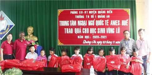 Hình 2 11 Hoạt động từ thiện tại Trường tiểu học Số 1 Quảng An Tổ chức 8