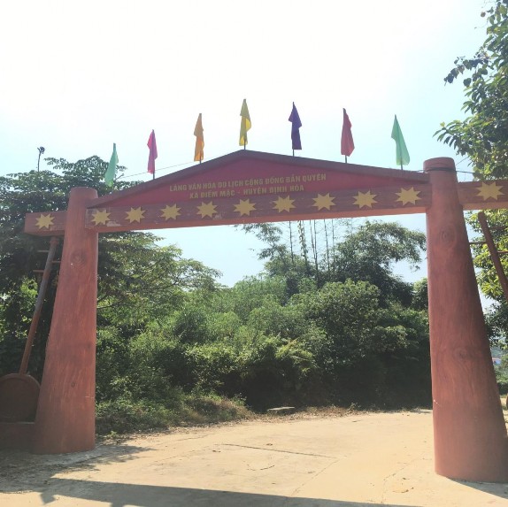 Hình 4 5 Làng du lịch homestay tại huyện Định Hóa Danh sách Homestay tại Bản 5