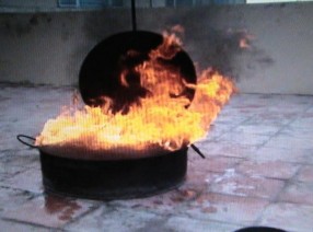 630 s Hình 3 19 Thử nghiệm chống cháy lại của dung dịch bọt AFFF có chứa natri 8