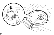 Tháo nắp lỗ sửa chữa sàn xe sau Tháo nắp lỗ sửa chữa trên sàn xe phía 15