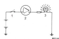 1 Khóa điện 2 Đồng hồ báo nhiệt độ nước 3 Đèn thử 2 3 Mạch báo áp 9
