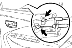 Ngắt cáp điều khiển từ xa khóa cửa sau và cáp hãm bên trong cửa sau và tháo 30
