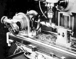 Điều chỉnh tâm dao trùng tâm phôi như khi phay rãnh xoắn hướng xoắn phải 6