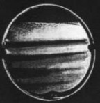 b Giải thích Xét một bản mỏng có bề dày thay đổi được chiếu sáng bởi 3