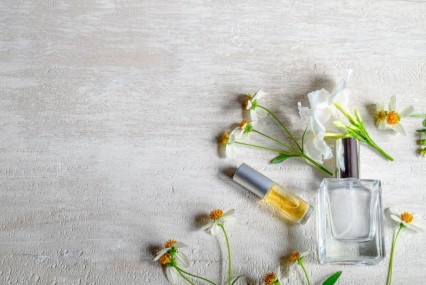 Cuối cùng nốt hương cuối kéo dài chu kỳ sống của hương trước khi hương 3