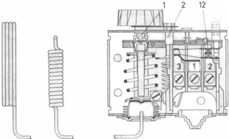 Hình 1 9 Thermostat Thermostat là một thiết bị điều khiển dùng để duy trì 4