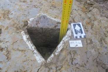 Ảnh 84 Cảnh khai quật hố 20 CQ H1 Nguồn Lê Thị Liên Ảnh 85 Địa tầng 17