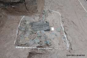 Ba 07 Di tích móng cột thời Đại La 12 VH G02 L08 MT302 Ba 08 Di tích móng cột thời 15