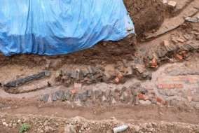 3 4 5 6 Hình 02 1 Dấu tích đường đi thời Lê Trung Hưng năm 2018 2 Dấu tích sân 10