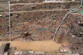 1 2 4 3 5 6 Hình 01 1 Dấu tích ao hồ thời Lê Trung Hưng năm 2017 2 Dấu tích ao 2