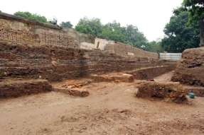 4 3 5 6 Hình 01 1 Dấu tích ao hồ thời Lê Trung Hưng năm 2017 2 Dấu tích ao hồ 5