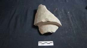 5 6 Hình 24 Đuôi ngói ống in chữ Hán 1 2 Đuôi ngói ống in chữ Hán Nhân 3 4 11