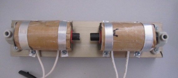 Hình 3 2 Hình ảnh chụp thực tế 2 cuộn dây từ tính lòi ferrite khoảng cách hai 4