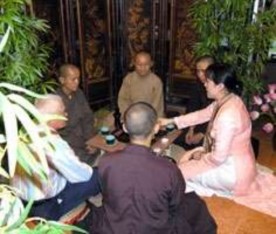 THƠ THIỀN Thị Đệ Tử Thiền Sư Vạn Hạnh Thân như điện ảnh hữu hoàn vô 14