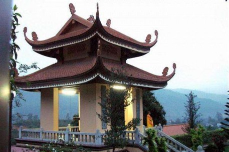 Lầu trống Tháp Chân Nguyên Khóa tu tập PHỤ LỤC 3 MỘT SỐ HÌNH ẢNH VỀ KHU DI 6