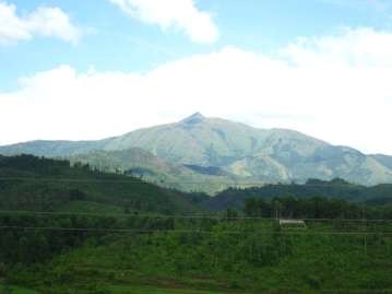 Núi Cao Xiêm Hòn đá opera trên núi Cao Xiêm Đập tình nhân ThácKhe Vằn Lễ hội 1