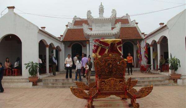 Đền Mạn Xuyên Lễ hội Đình Quan Xuyên Sản phẩm từ Bèo Tây Chả gà Tiểu Quan 5