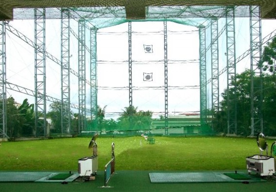 Golddriving range 1 Restaurant Sunflower overview swimming pool 3