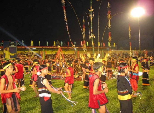 Hình ảnh một số Festival cồng chiêng đã được tổ chức 12